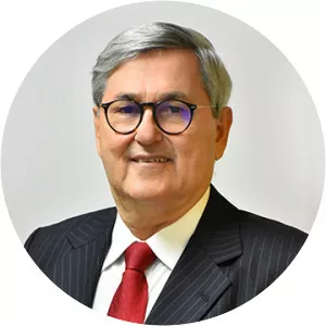 Tomba Farias - Politician