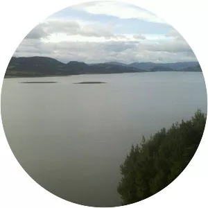 Tominé Reservoir - Reservoir in Colombia