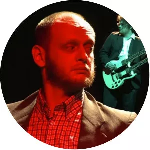 Tomino Kelar - Musician