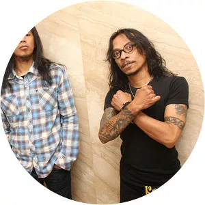 Tommy Maranua - Guitarist