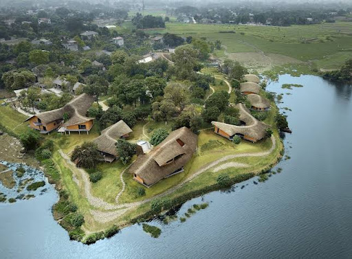 Tomodachi Retreat Lang Mit