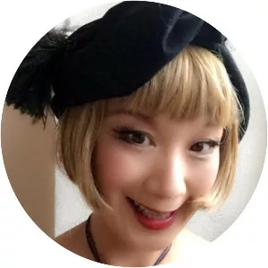 Tomoko Mariya photograph