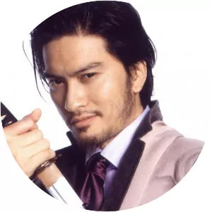 Tomoya Nagase