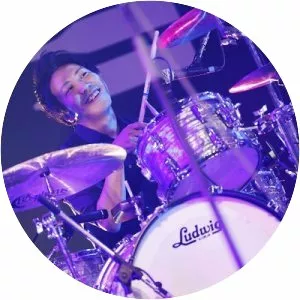 Tomoyuki Arai - Musical artist