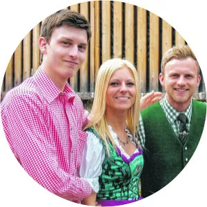 Toni Gabalier photograph