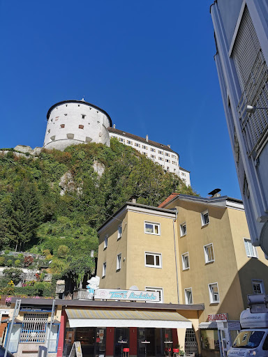 Toni's Backstube - Bakery