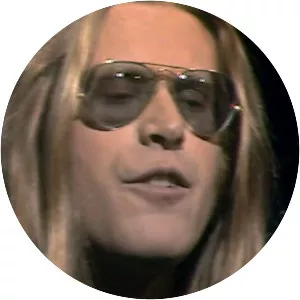 Toni Vescoli - Singer-songwriter