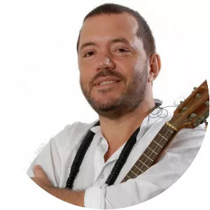 Toninho Geraes - Musical artist
