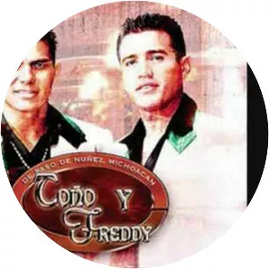 Toño Y Freddy