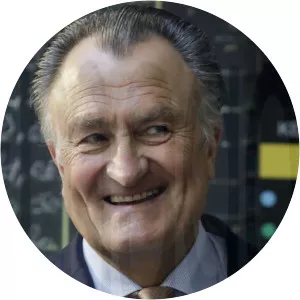 Tony De Pauw - Executive Director of Warehouses De Pauw