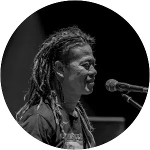 tony q - Musical artist