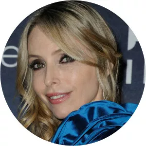 Tonya Kinzinger - American model