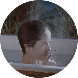 Too Late to Die Young - 2018 ‧ Drama ‧ 1h 50m