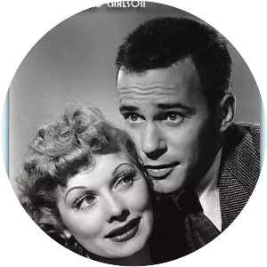 Too Many Girls - 1940 ‧ Comedy music/Musical ‧ 1h 25m