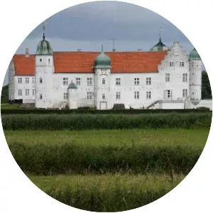 Torbenfeldt Castle - 