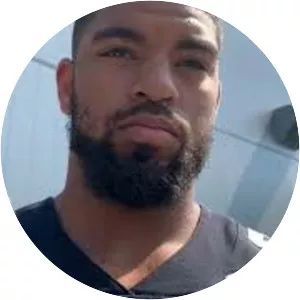 Toren Young - American football player