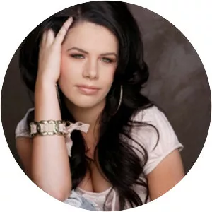 Tori Darke - Musical artist