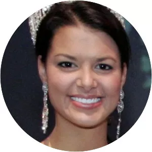 Tori Hall - Television actor