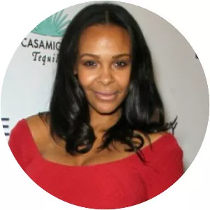 Torray Scales - Policeman ‧ Samantha Mumba's husband