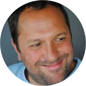 Torun Dewan - Professor