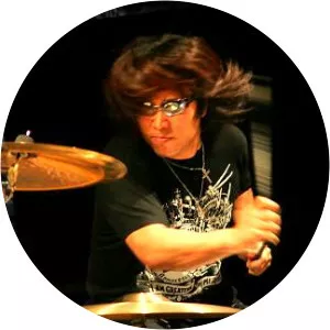 Toshi Nagai Musician