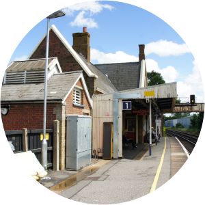 Totton railway station