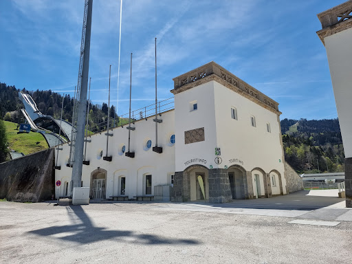Tourist Information am Olympia-Skistadion