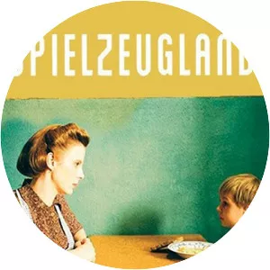 Toyland - 2007 ‧ Drama/Short ‧ 14 mins