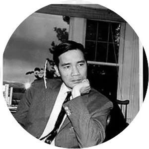 Trần Văn Dĩnh (Van Dinh Tran)