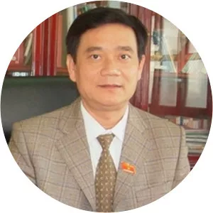 Trần Văn Tuý - Politician