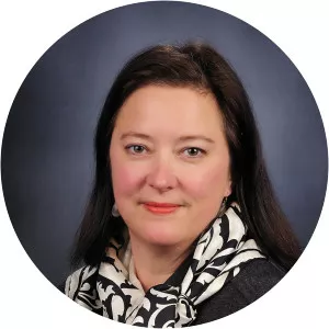 Tracee Hahn - Author