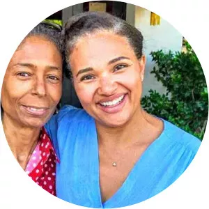 Tracey Beach photograph