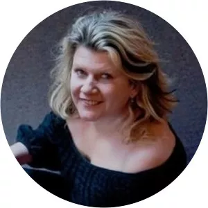 Tracey Moore - Canadian voice actress