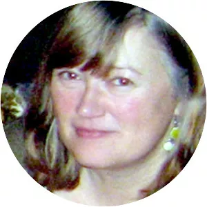 Tracey WARR