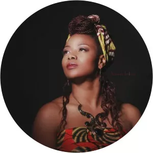 Tragil Wade - Dwyane Wade's sister