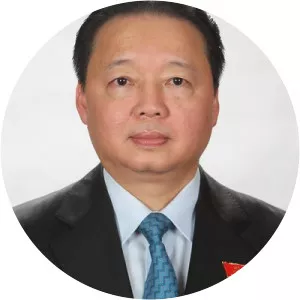 Tran Hong Ha - Politician