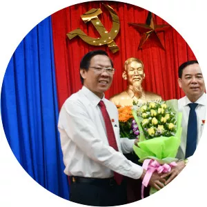 Tran Ngoc Tam - Politician