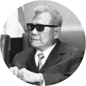 Tran Van Huong (Trần Văn Hương)