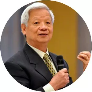 Tran Xuan Gia (Trần Xuân Giá)