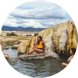 Travertine Hot Springs - Spring in California