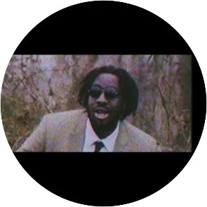 Travis Mendes - Musical artist