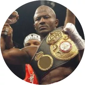 Travis Simms - Professional boxer