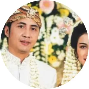 Trenady Pramudya - Desy Ratnasari's ex-husband