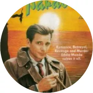 Trenchcoat in Paradise