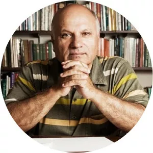 Trevor Żahra - Maltese author