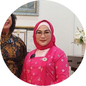 Tri Kirana Muslidatun