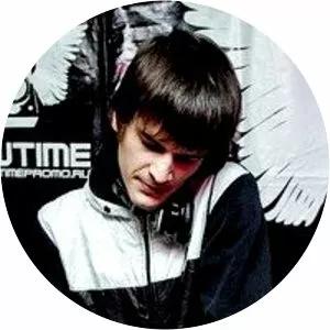 Triamer - Musical artist