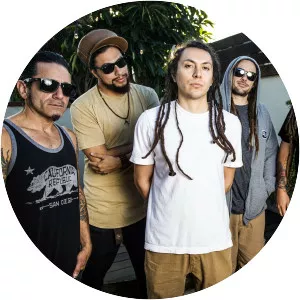 Tribal Seeds - Musical group