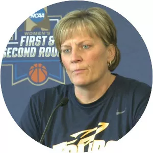Tricia Cullop - Basketball team coach