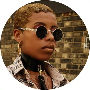 Trillary Banks - Musical artist